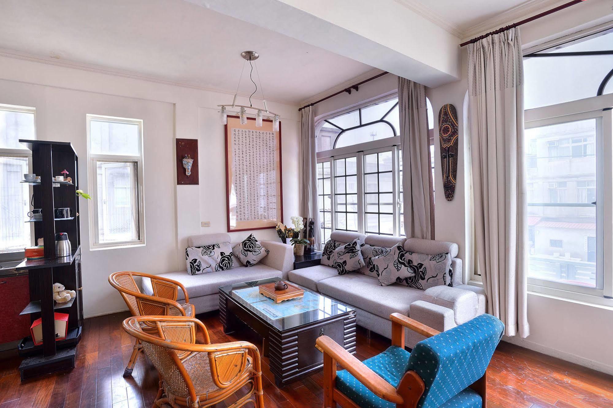 Ding Ding Homestay Jinhu Buitenkant foto